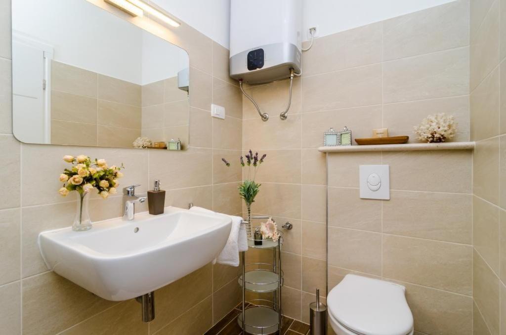 Apartment & Room Lady O Дубровник Екстериор снимка